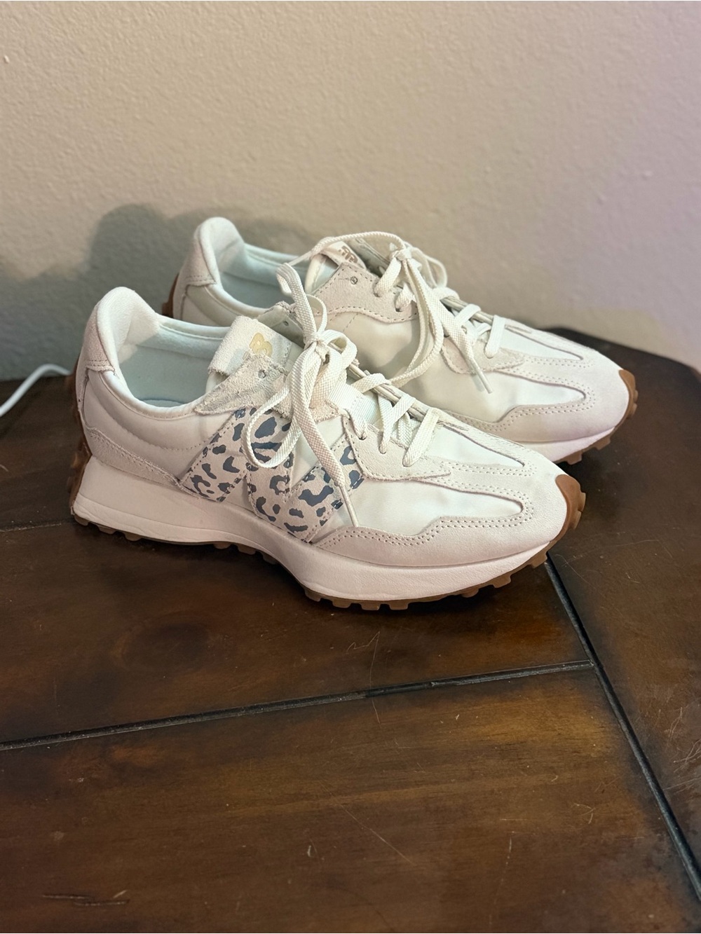 New balance 327